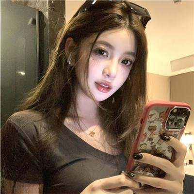 在江边